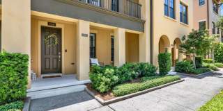 Stunning 3/3.5 Baldwin Park Townhome with 2-Car Garage & Upgrades Galore! Gallery 1