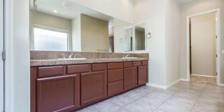 Beautiful Palm Valley Golf Course Home with Casita Gallery 16