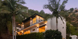Hollywood Hills Modern Retreat | Panoramic City Views, Resort-Style Pool & Spa, Chef's Kitchen | Above the Sunset Strip! Hollywood Hills Modern Retreat | Panoramic City Views, Resort-Style Pool & Spa, Chef's Kitchen | Above the Sunset Strip! Gallery 1