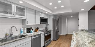 200 120TH AVENUE W Gallery 14