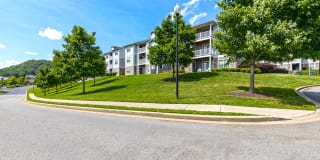 Vantage Pointe at Marrowbone Heights Gallery 1