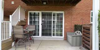 167 E Palatine Road Gallery 16
