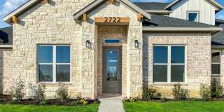 Spacious One-Acre Retreat with Upscale Finishes—Tranquil Living Just Minutes from Lake Lavon Gallery 1