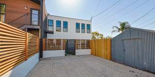 723 E Verdugo Avenue Gallery 21