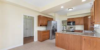 402 LINDEN Avenue Gallery 12