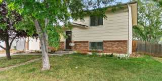 Charming 3 Bedroom, 2 Bathroom Home in Windsor! Gallery 3