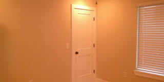 Fully Remodeled 2 Bed 1 Bath House Gallery 15