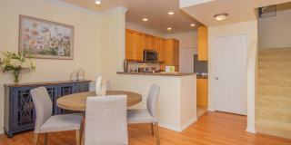 Colony Townhomes Gallery 85