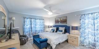 PRICE DROP!! FURNISHED ANNUAL RENTAL- WATERFRONT Gallery 34