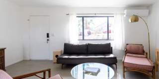 Beautiful 3-Bedroom, 2-Bath Home in Joshua Tree fully furnished Gallery 34