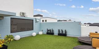 Twenty2 West Gallery 30