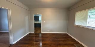 South Fountain Square 2 Bed 1.5 Bath Gallery 11