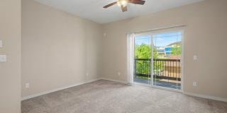 Beautifully Updated 2 Bed / 2 Bath Condo with Garage in Chatfield Bluffs Gallery 6