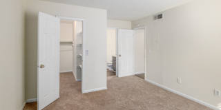 Mill Run Apartments Gallery 8