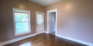 COMING SOON- 2 Bed 1 Bath Home! Gallery 4
