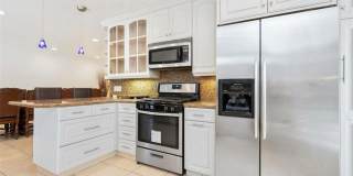 5954 Wilkinson Avenue Gallery 9