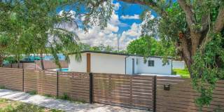 3105 Southwest 16th Street Gallery 1