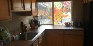 NW 3x2 townhome with primary bedroom on the main level Gallery 28