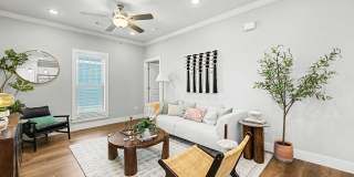 Hawthorne Grove Gallery 19
