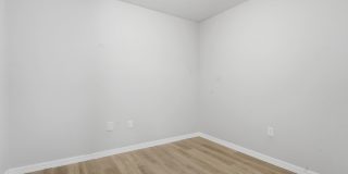 963 East Main Street Gallery 26