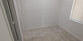 Central Tucson 1-Bed Rental with Rare Private Fenced Yard Gallery 11