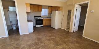 Nice and Cozy Duplex located in Northeast El Paso Gallery 5