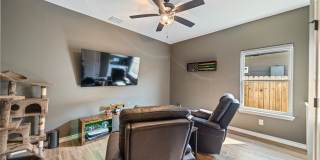 11526 S Creek Drive Gallery 22
