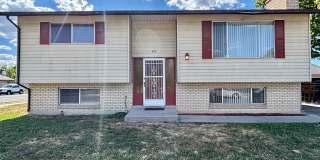 Bright & Spacious Salt Lake Home! Bright & Spacious Salt Lake Home! Gallery 1