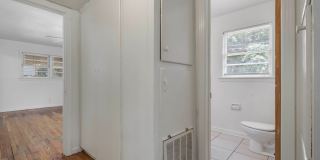 4 bed 2 bath house, Walk to Stadium!! Available July 2026 Gallery 40