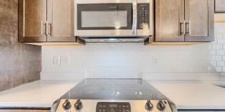 Modern 3-Bedroom Curtis Park Townhome Steps from RiNo & Larimer Street Gallery 17
