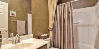 Stunning (Formal Model) 3/3 w/Huge Loft!  Please read entire ad before requesting a viewing!! Gallery 15