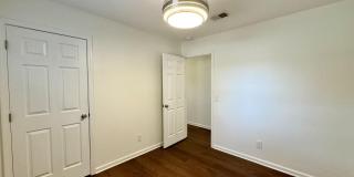 214 Lancaster Road Gallery 14