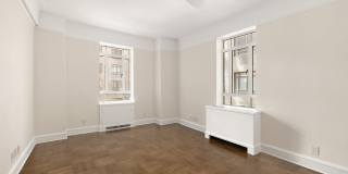 25 CENTRAL Park W Gallery 5