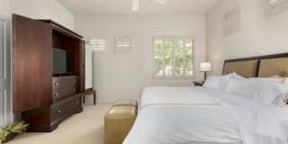 STUNNING Furnished OASIS 2 bed/2 bath Condo in McCormick Ranch Gallery 15