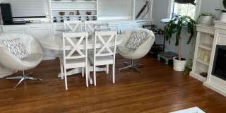 Gorgeous 3BD Apartment above commercial space ON MAPLE ST Gallery 3