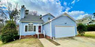 3 Bed 2.5 Bath Beautiful Home Located North West Greensboro! Gallery 1