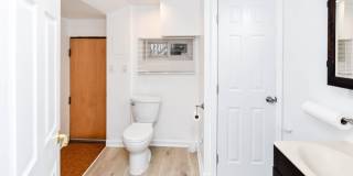 2509 CHRISTIAN Street Gallery 23