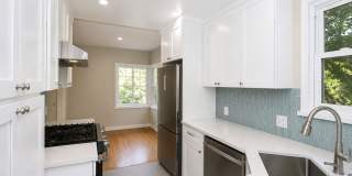 Charming Bungalow in the Montclair Hills Gallery 18
