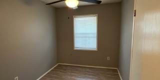 2527 Judson Street Gallery 9