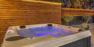 Vibrant, fully-furnished home near downtown with modern updates, pool & spa with flexible stay options! Gallery 47