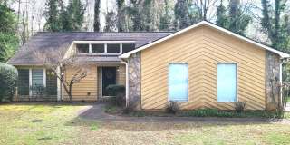 2228 North Woods Court Gallery 1