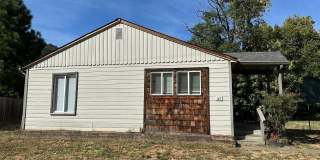 Remodeled 2 bedroom home in Myrtle Creek Gallery 1