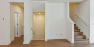 New Luxury Townhome with 2-Car Garage | Minutes to Downtown Redwood City & Tech Campuses New Luxury Townhome with 2-Car Garage | Minutes to Downtown Redwood City & Tech Campuses Gallery 13