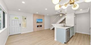 2438 Pepper Street Gallery 14
