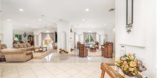 5206 Topeka Drive Gallery 13