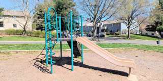 1616 MORRIS Court Gallery 13