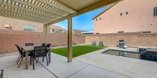 FANTASTIC FULLY UPGRADED FURNISHED RENTAL LOCATED IN THE SOUTHWEST!!! Gallery 45