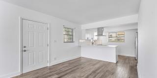 500 NE 48th Street Gallery 5