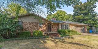 476 N Oliver Avenue Gallery 2