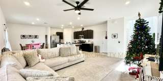 7064 West Vineridge Drive Gallery 4